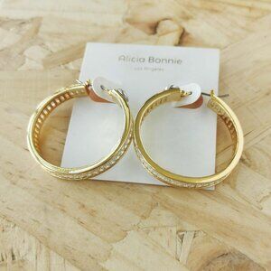 NEW Alicia Bonnie Daydream Believer clear Hoop Earrings Gold